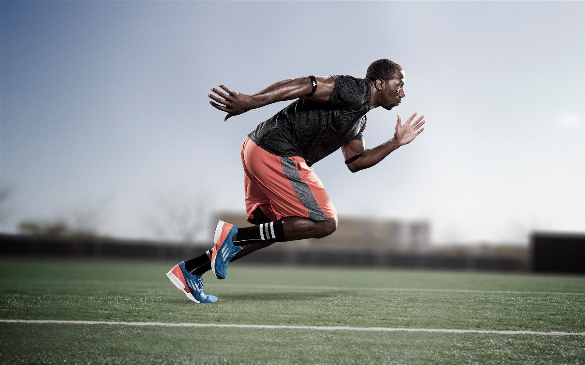 《【趋势预测】2025年电竞行业五大潜在变革点》,未来电竞市场前景巨大